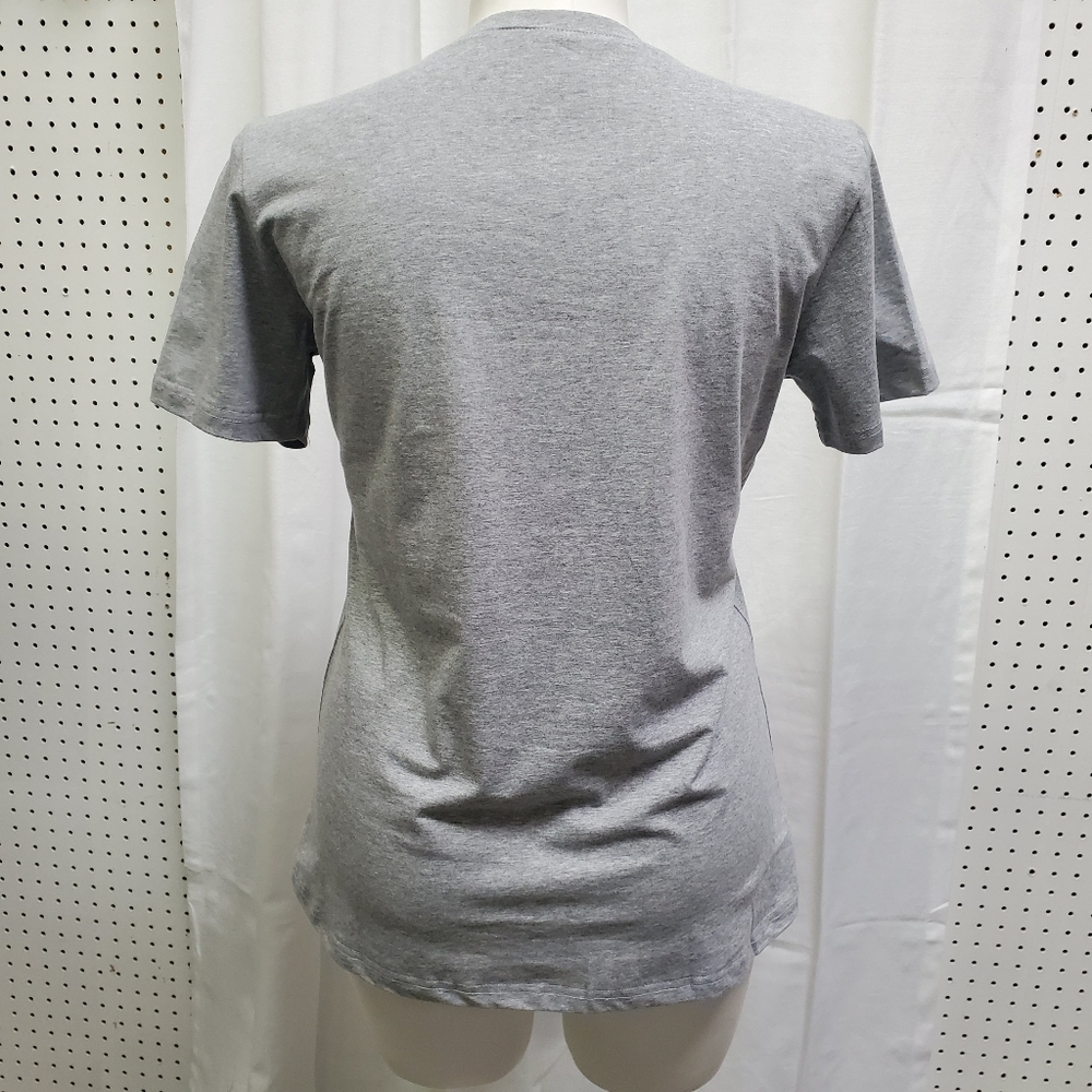 Graphic Tee Women's Large - Picture 5 of 6
